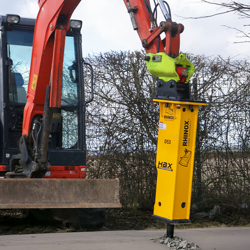 JCB 8015 Hydraulic Hammer Lifestyle 1