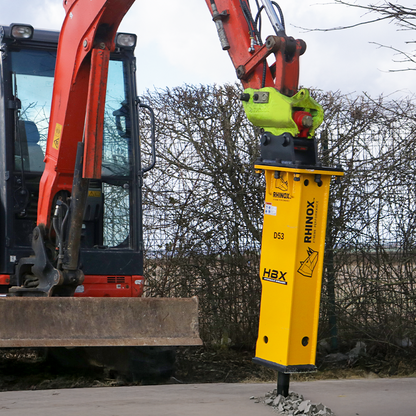 JCB 8015 Hydraulic Hammer Lifestyle 1