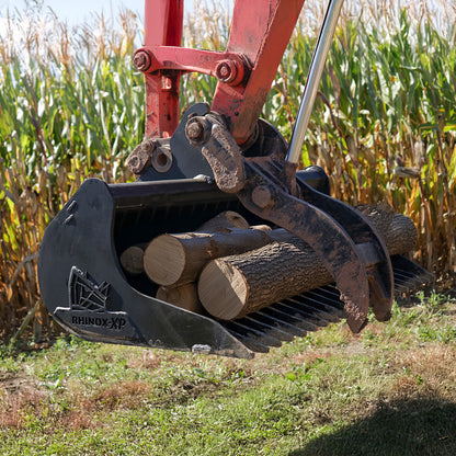 Doosan DX225LC-7 Excavator Rake Riddle Bucket - 84" Lifestyle 4